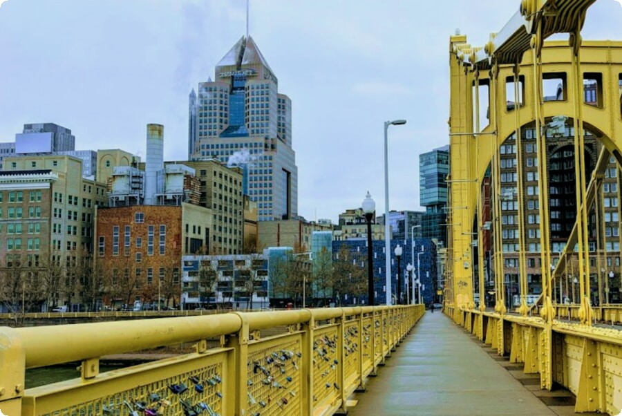 12 Dinge, die man nachts in Pittsburgh tun kann